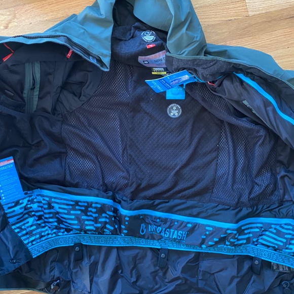 686 MEN'S GORE-TEX HYDRASTASH SYNC JACKET size Medium - Picture 16 of 16